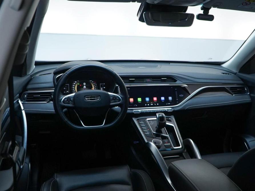Geely Atlas Pro Москва  - изображение 6