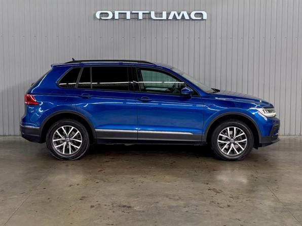 Volkswagen Tiguan II Рестайлинг с пробегом 2021 года, цена 2 727 000 рублей, 58365 км, внедорожник, Автокод Объявления