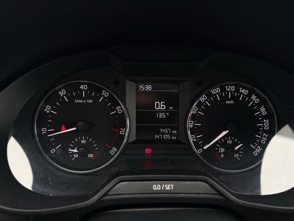 Skoda Octavia III (A7) с пробегом 2015 года, цена 1 050 000 рублей, 147105 км, лифтбек, Автокод Объявления