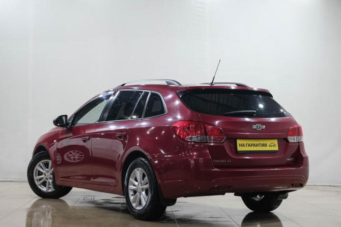 Chevrolet Cruze I Рестайлинг с пробегом 2013 года, цена 699 000 рублей, 245000 км, универсал, Автокод Объявления