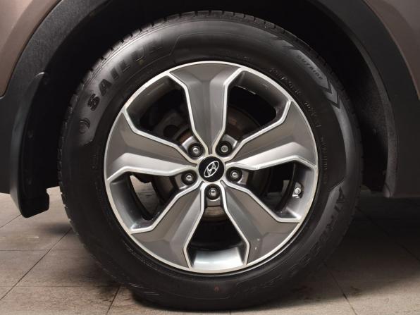 Hyundai Santa Fe III с пробегом 2014 года, цена 1 749 999 рублей, 304775 км, внедорожник, Автокод Объявления
