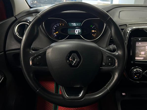 Renault Kaptur I с пробегом 2016 года, цена 1 340 000 рублей, 101768 км, внедорожник, Автокод Объявления