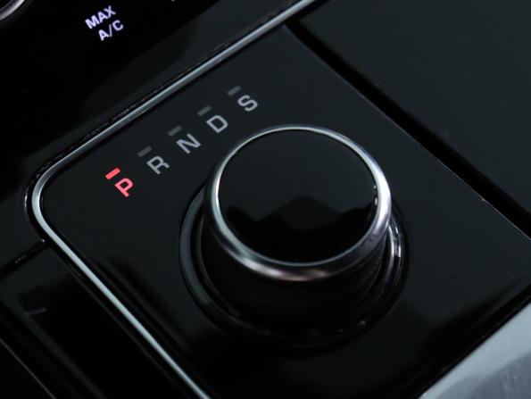 Land Rover Range Rover Velar I с пробегом 2019 года, цена 2 820 000 рублей, 193073 км, внедорожник, Автокод Объявления
