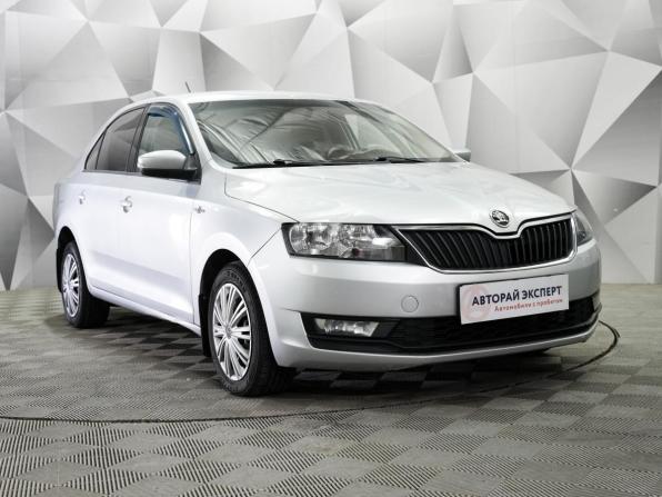 Skoda Rapid I Рестайлинг с пробегом 2018 года, цена 1 181 000 рублей, 103694 км, лифтбек, Автокод Объявления