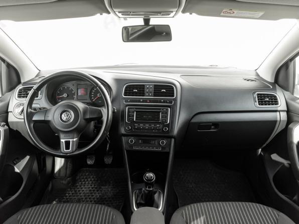 Volkswagen Polo V с пробегом 2014 года, цена 1 270 000 рублей, 23593 км, седан, Автокод Объявления