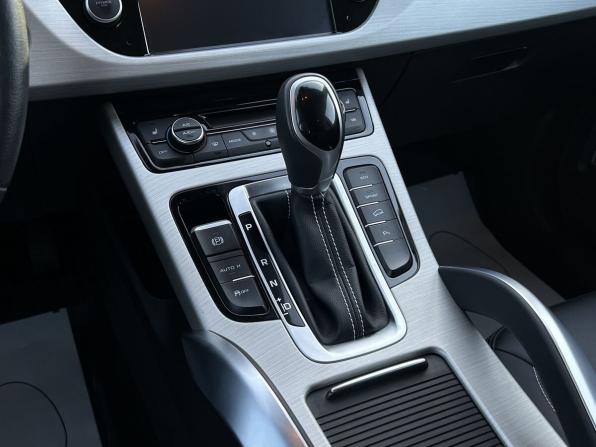 Geely Atlas I с пробегом 2019 года, цена 1 890 000 рублей, 35255 км, внедорожник, Автокод Объявления