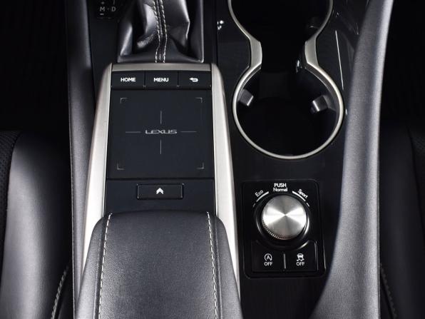 Lexus RX IV Рестайлинг с пробегом 2019 года, цена 4 589 995 рублей, 154879 км, внедорожник, Автокод Объявления