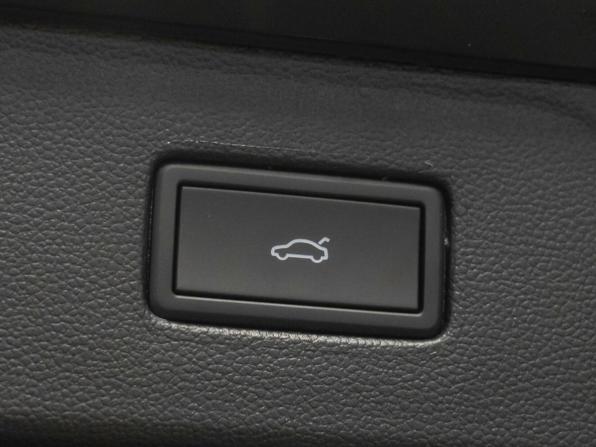 Volkswagen Teramont II (China Market) с пробегом 2026 года, цена 5 850 000 рублей, 38 км, внедорожник, Автокод Объявления