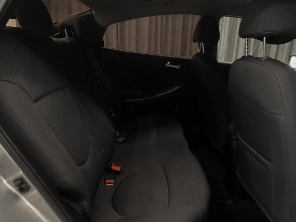 Hyundai Solaris I Рестайлинг с пробегом 2015 года, цена 860 000 рублей, 112000 км, седан, Автокод Объявления