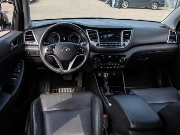 Hyundai Tucson III с пробегом 2016 года, цена 1 800 000 рублей, 131510 км, внедорожник, Автокод Объявления