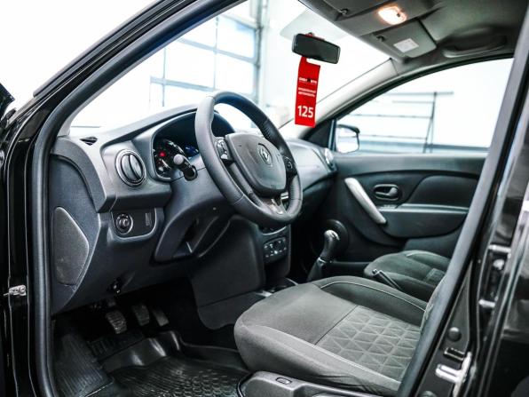 Renault Sandero II с пробегом 2017 года, цена 839 000 рублей, 119843 км, хэтчбек, Автокод Объявления