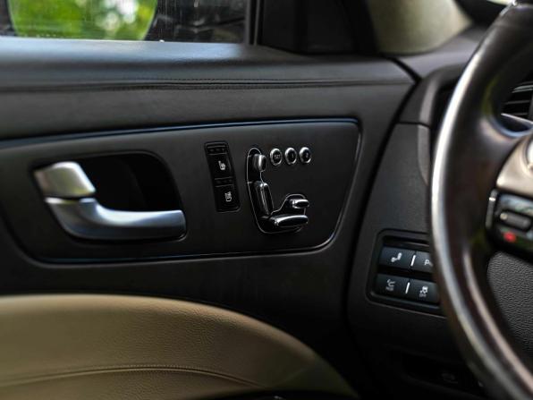 Kia Quoris I с пробегом 2013 года, цена 1 279 000 рублей, 180006 км, седан, Автокод Объявления