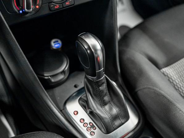 Volkswagen Polo V с пробегом 2014 года, цена 925 000 рублей, 120000 км, седан, Автокод Объявления