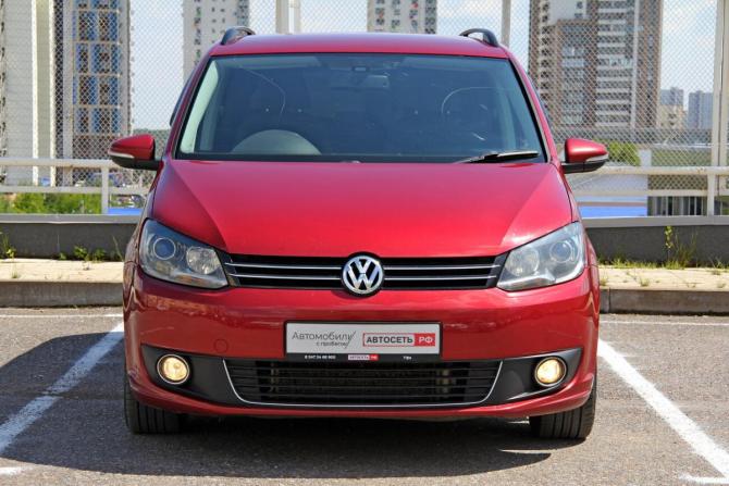 Volkswagen Touran I Рестайлинг 2 с пробегом 2011 года, цена 1 132 500 рублей, 132600 км, компактвэн, Автокод Объявления