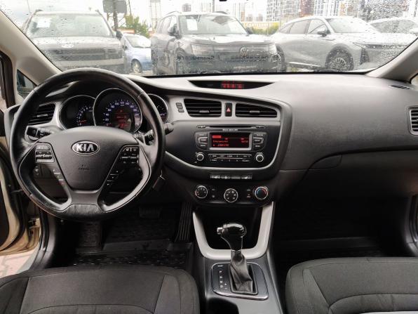 Kia Ceed II с пробегом 2012 года, цена 1 219 000 рублей, 81430 км, хэтчбек, Автокод Объявления
