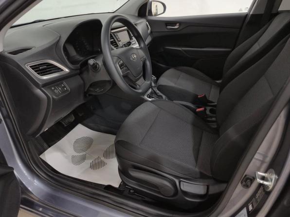 Hyundai Solaris II с пробегом 2019 года, цена 1 425 000 рублей, 102570 км, седан, Автокод Объявления