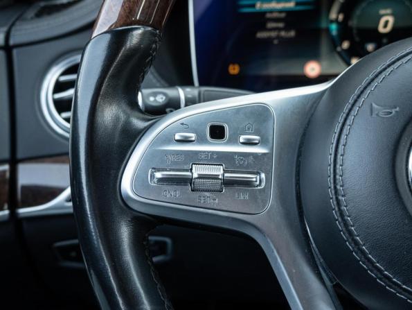 Mercedes-Benz S-Класс VI (W222 C217) Рестайлинг с пробегом 2018 года, цена 5 800 000 рублей, 130411 км, седан, Автокод Объявления