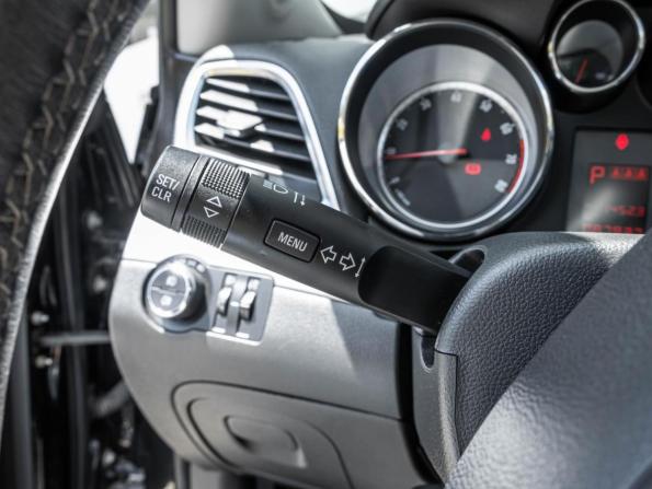 Opel Mokka I с пробегом 2014 года, цена 1 268 600 рублей, 87937 км, внедорожник, Автокод Объявления