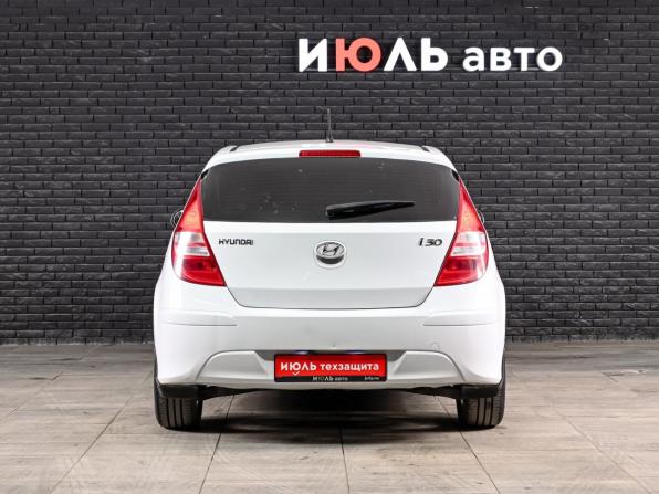 Hyundai i30 I Рестайлинг с пробегом 2011 года, цена 750 000 рублей, 135312 км, хэтчбек, Автокод Объявления