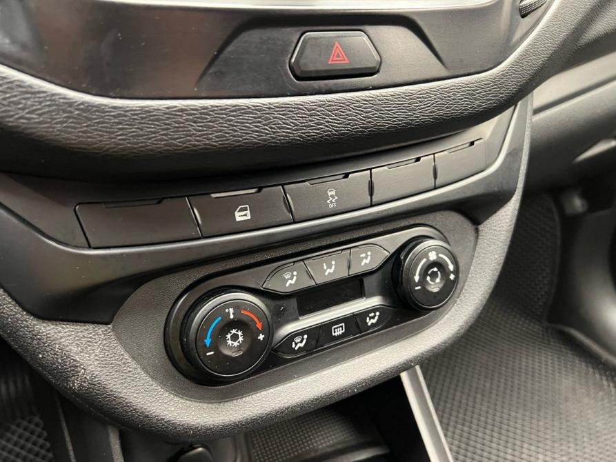 Lada (ВАЗ) Vesta I Ростов-на-Дону  - изображение 13