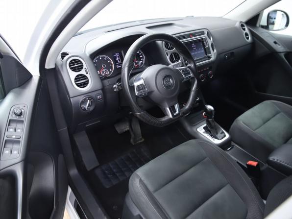 Volkswagen Tiguan I Рестайлинг с пробегом 2016 года, цена 1 790 000 рублей, 164604 км, внедорожник, Автокод Объявления