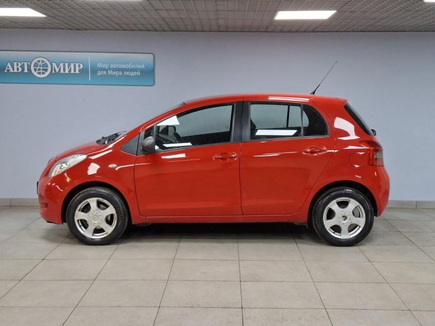 Toyota Yaris II Москва  - изображение 8