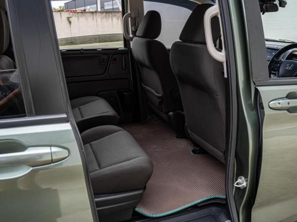 Honda Freed II Рестайлинг с пробегом 2020 года, цена 1 815 000 рублей, 107378 км, компактвэн, Автокод Объявления