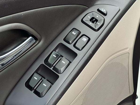 Hyundai ix35 I с пробегом 2011 года, цена 1 219 000 рублей, 170000 км, внедорожник, Автокод Объявления