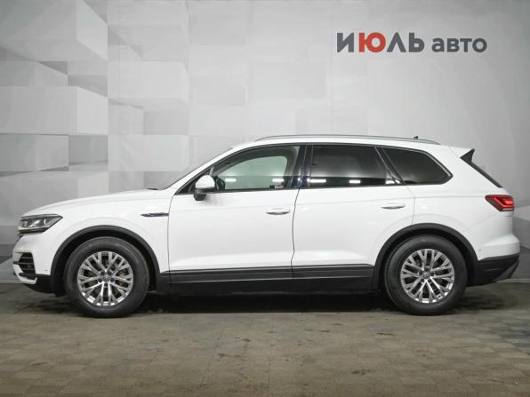 Volkswagen Touareg III с пробегом 2019 года, цена 5 200 000 рублей, 125000 км, внедорожник, Автокод Объявления