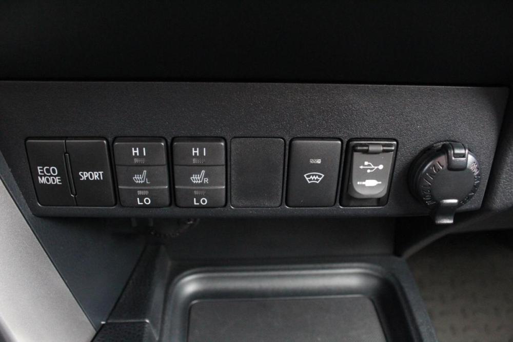 Toyota RAV4 IV (XA40) Рестайлинг Брянск  - изображение 12