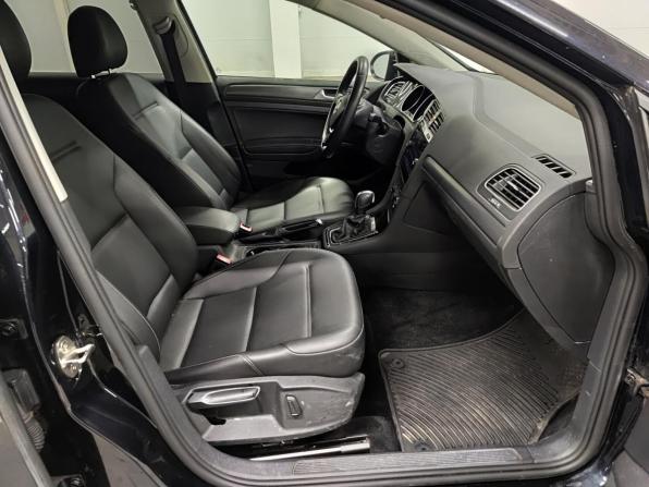 Volkswagen Golf VII Рестайлинг с пробегом 2020 года, цена 1 799 000 рублей, 95806 км, хэтчбек, Автокод Объявления