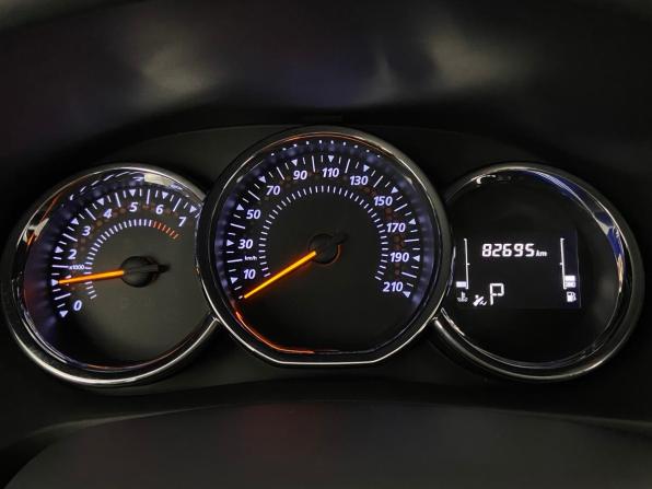 Renault Logan II Рестайлинг с пробегом 2022 года, цена 1 275 000 рублей, 82692 км, седан, Автокод Объявления