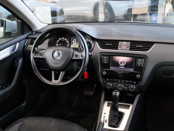 Skoda Octavia III (A7) Рестайлинг с пробегом 2018 года, цена 2 000 000 рублей, 84700 км, лифтбек, Автокод Объявления