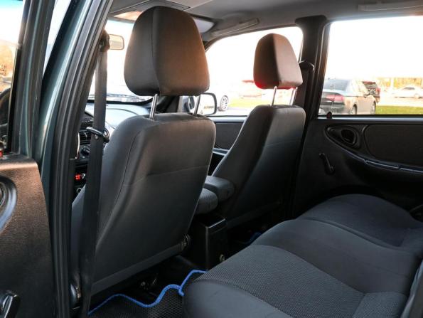 Chevrolet Niva I Рестайлинг с пробегом 2012 года, цена 439 030 рублей, 263670 км, внедорожник, Автокод Объявления