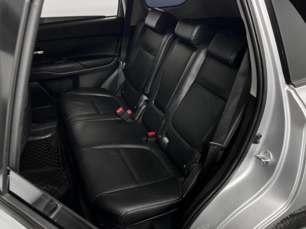 Mitsubishi Outlander III с пробегом 2012 года, цена 1 325 200 рублей, 175028 км, внедорожник, Автокод Объявления