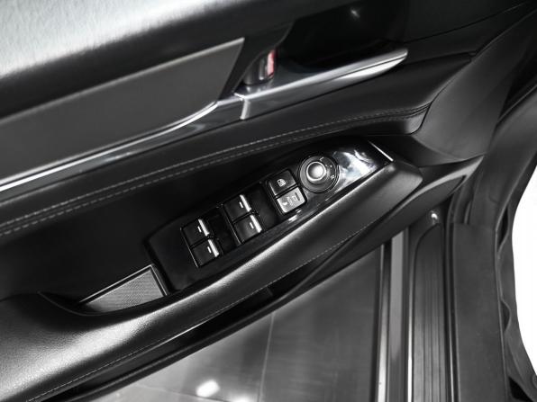 Mazda 6 III (GJ) Рестайлинг 2 с пробегом 2020 года, цена 2 200 000 рублей, 145063 км, седан, Автокод Объявления