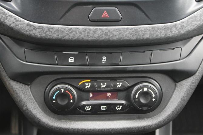 Lada (ВАЗ) Vesta I с пробегом 2018 года, цена 750 000 рублей, 107000 км, седан, Автокод Объявления