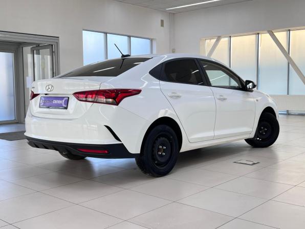 Hyundai Solaris II Рестайлинг с пробегом 2020 года, цена 1 190 000 рублей, 193051 км, седан, Автокод Объявления