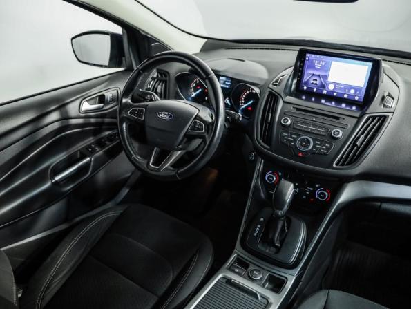 Ford Kuga II Рестайлинг с пробегом 2017 года, цена 1 899 000 рублей, 89514 км, внедорожник, Автокод Объявления
