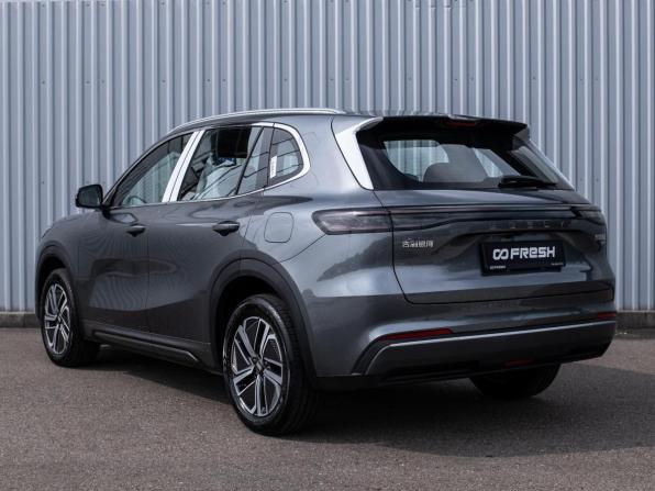 Geely Galaxy Starship 7 с пробегом 2025 года, цена 3 299 000 рублей, 663 км, внедорожник, Автокод Объявления