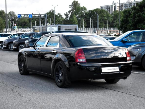 Chrysler 300C I с пробегом 2006 года, цена 699 000 рублей, 250958 км, седан, Автокод Объявления