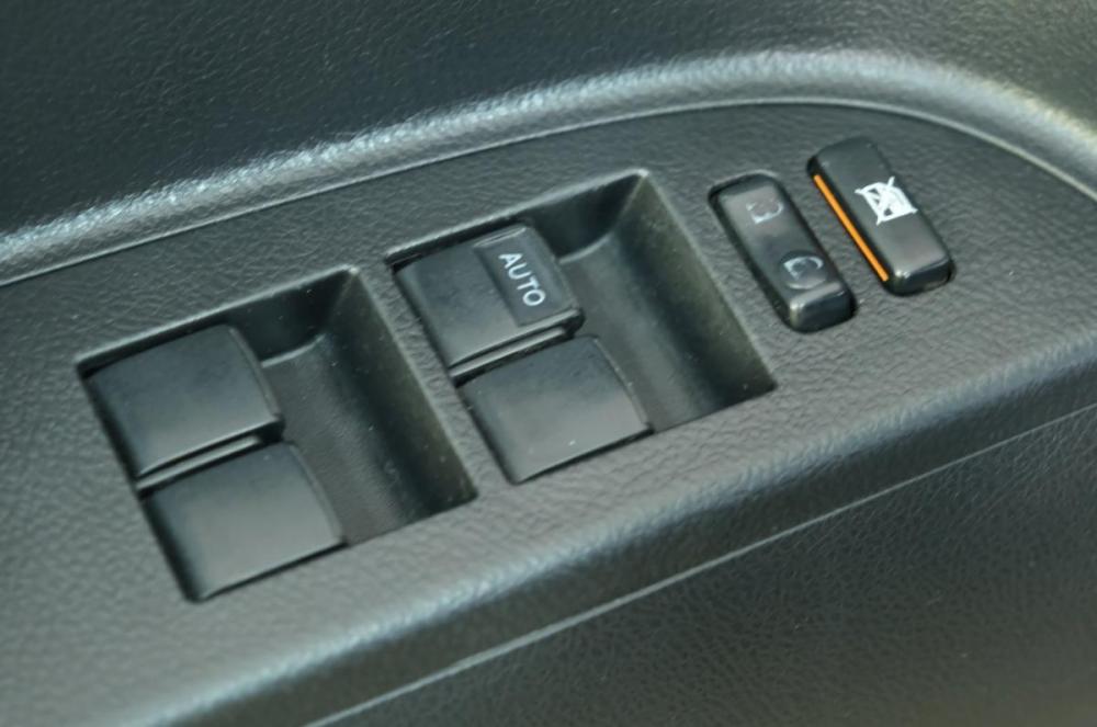 Toyota Highlander II (XU40) Рестайлинг Омск  - изображение 9