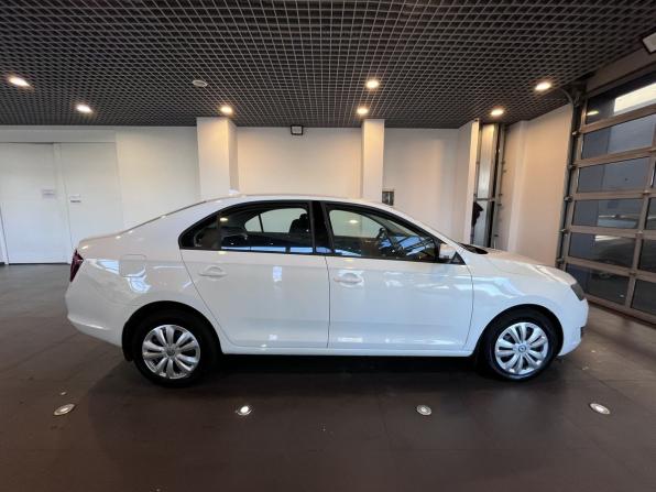 Skoda Rapid I Рестайлинг с пробегом 2018 года, цена 1 190 000 рублей, 154183 км, лифтбек, Автокод Объявления