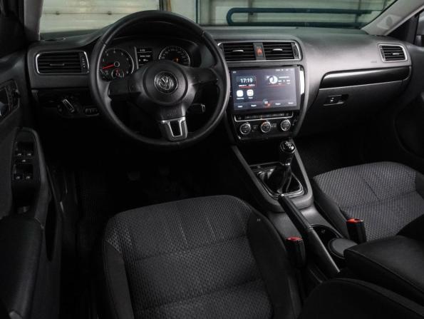 Volkswagen Jetta VI с пробегом 2013 года, цена 929 000 рублей, 176267 км, седан, Автокод Объявления