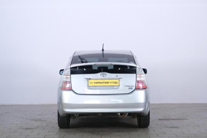 Toyota Prius II Рестайлинг (XW20) с пробегом 2008 года, цена 969 000 рублей, 227800 км, лифтбек, Автокод Объявления