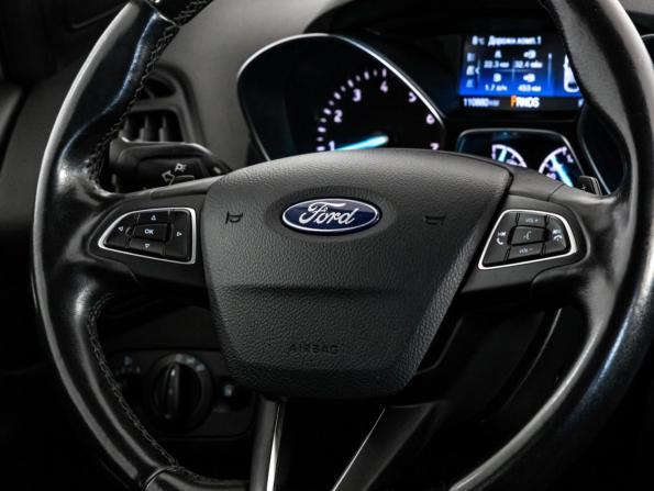 Ford Kuga II Рестайлинг с пробегом 2018 года, цена 1 399 000 рублей, 110900 км, внедорожник, Автокод Объявления