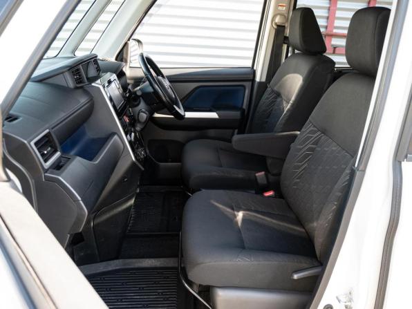 Toyota Roomy I с пробегом 2019 года, цена 1 265 000 рублей, 52076 км, микровэн, Автокод Объявления