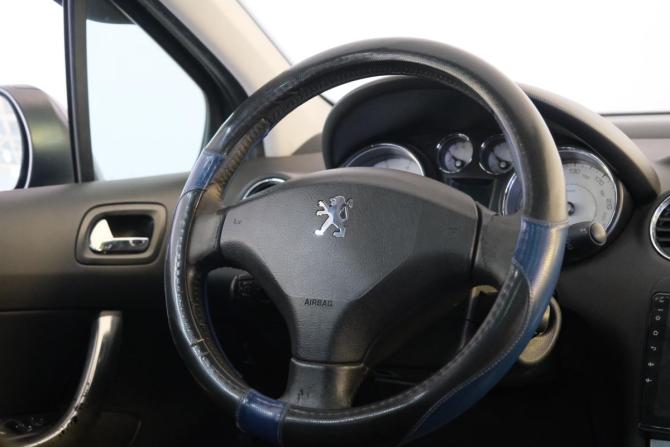 Peugeot 308 I с пробегом 2010 года, цена 579 000 рублей, 231000 км, хэтчбек, Автокод Объявления