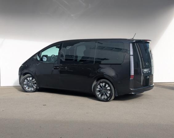 Hyundai Staria I с пробегом 2023 года, цена 4 850 000 рублей, 48774 км, минивэн, Автокод Объявления