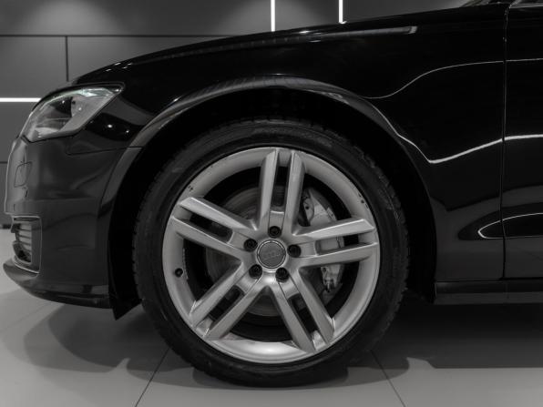 Audi A6 IV (C7) Рестайлинг с пробегом 2015 года, цена 2 275 000 рублей, 141710 км, седан, Автокод Объявления